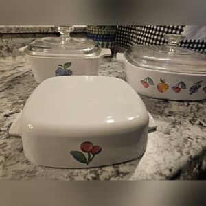Fruitbasket Design Corningware Casserole Dishes with (2)Lids 1--1.5--& 2L!!